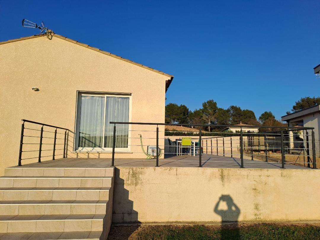 Villa Familiale Avec Piscine, Jardin A 10 Mn D'Uzes Flaux Экстерьер фото